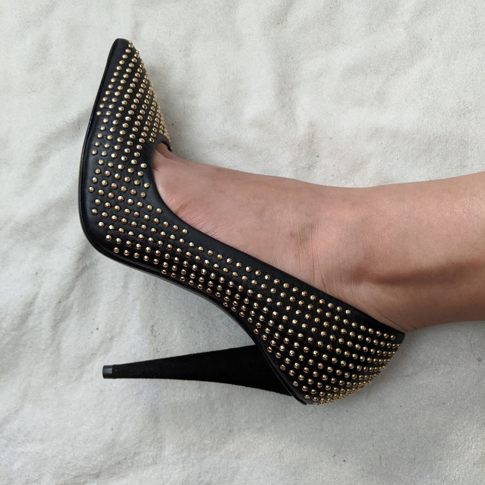 Giuseppe Zanotti studded heels size